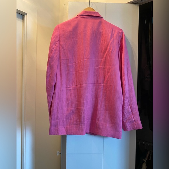 Pink Satin like blazer. H&M size S. - Picture 3 of 6